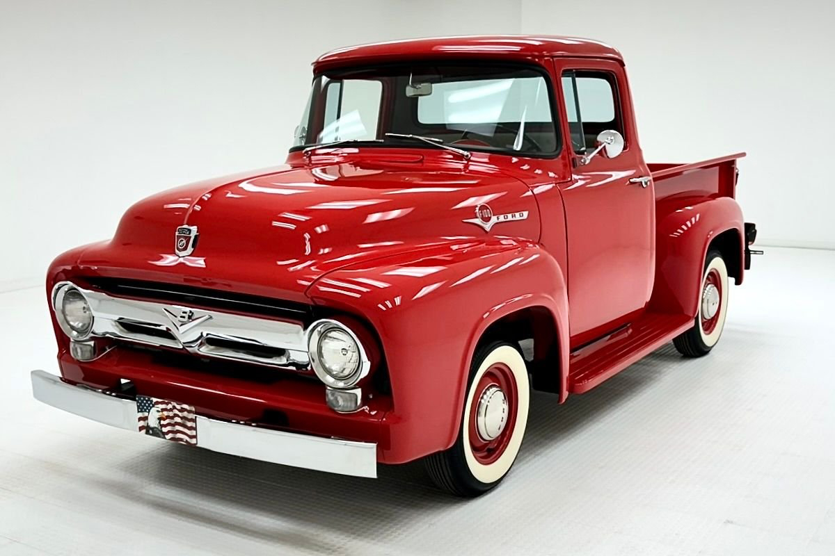 Ford F-100 de 1956 (imagen de muestra).